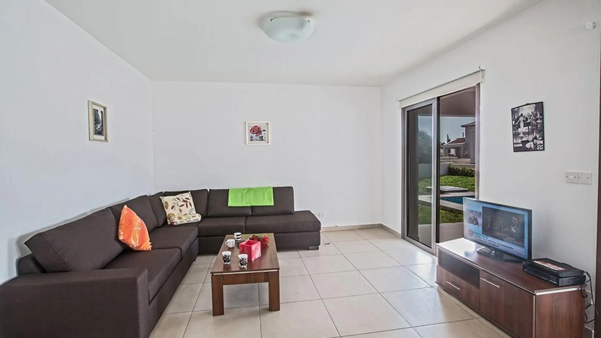 Villa Petreris Enas - Stunning 3 Bedroom Ayia Napa Villa With Pool - Short Walk To Nissi Avenue