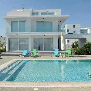 Kalypso Villa