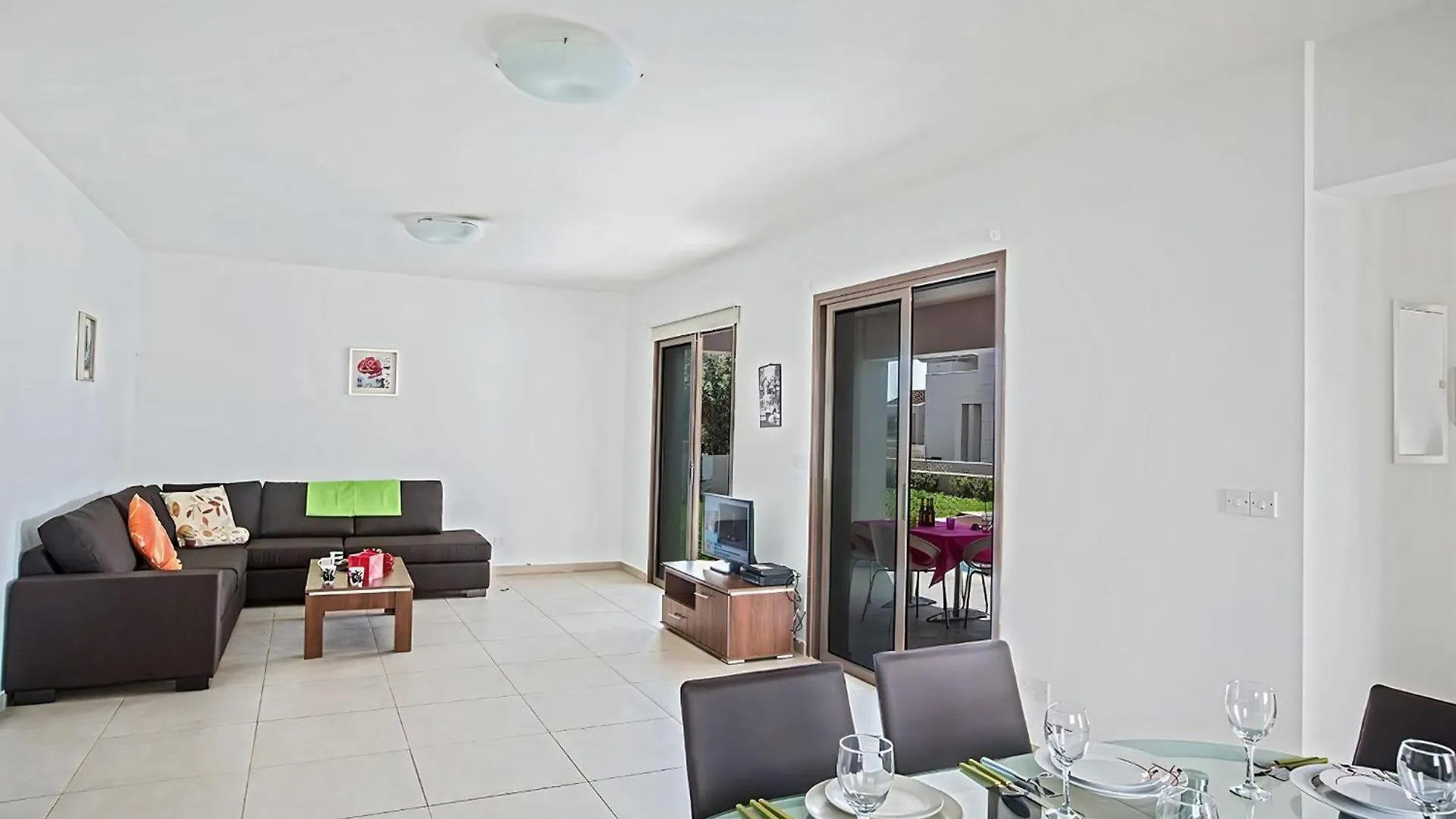 Villa Petreris Enas - Stunning 3 Bedroom Ayia Napa Villa With Pool - Short Walk To Nissi Avenue